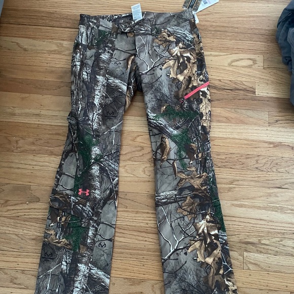 under armour hiking pants womens